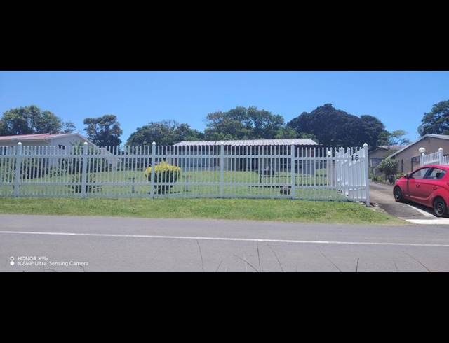 3 BEDROOM HOUSE FOR SALE IN OSLO BEACH